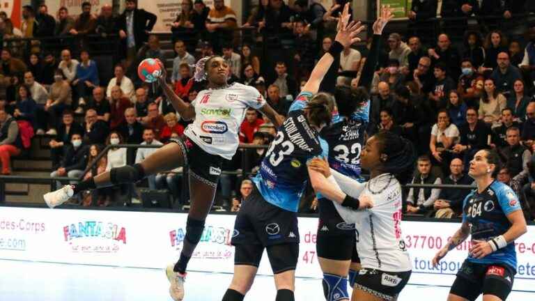 The handball players of Chambray-lès-Tours in the European League next season