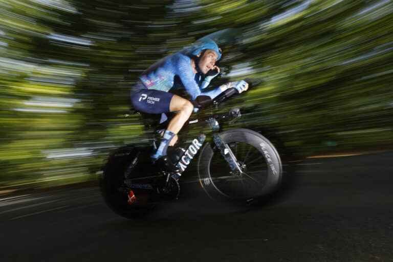 Tour of France |  Hugo Houle all relaxation before the arrival on the Champs-Élysées