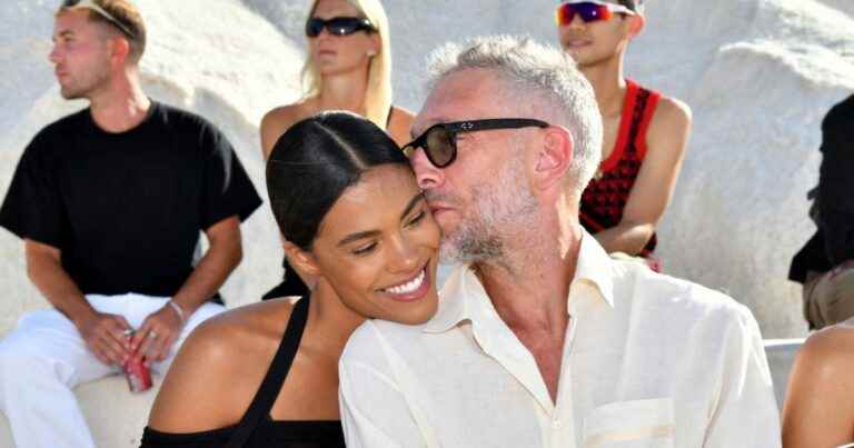 Vincent Cassel: Very rare appearance of his little Amazon, adorable hug with his mother Tina Kunakey