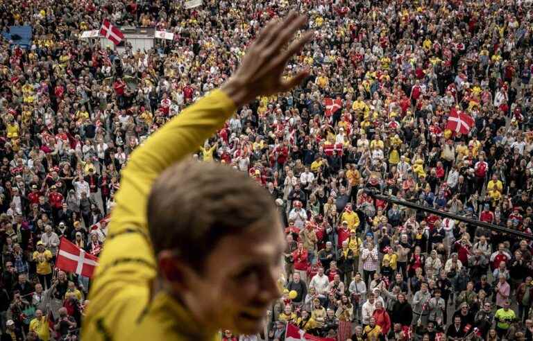 Vingegaard welcomed as a hero in Denmark after his Tour de France victory