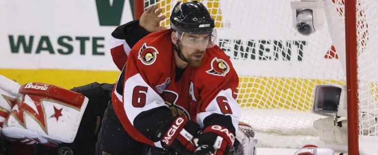 Wade Redden reunites with the Senators