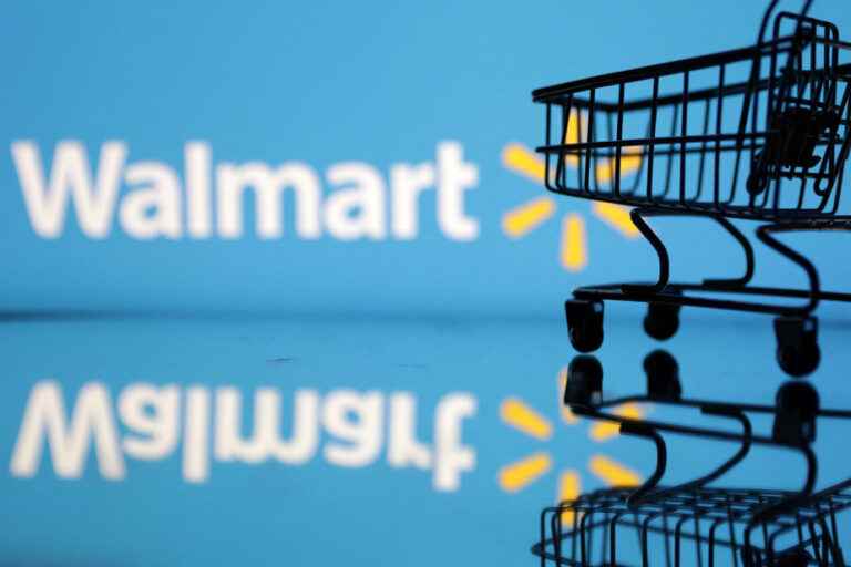 Walmart lowers forecast as inflation changes customer habits