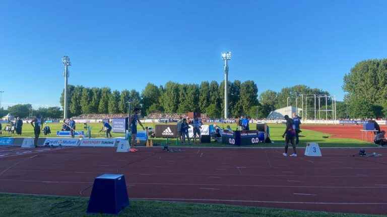 a French hat-trick in the 110 meter hurdles