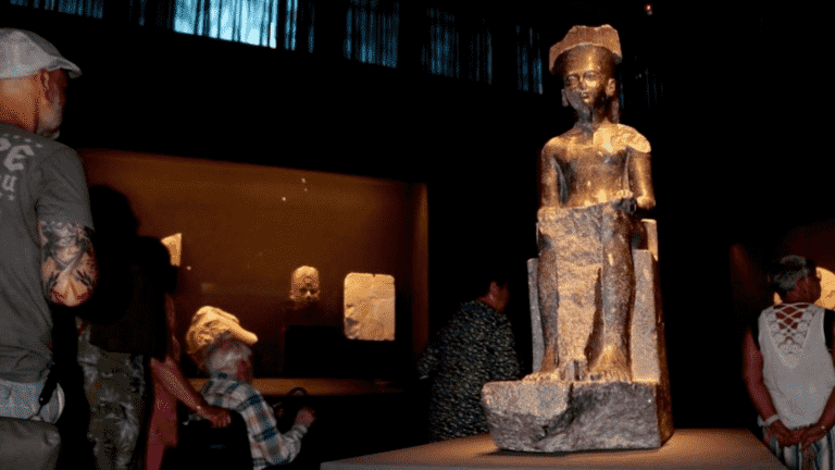 a summer exhibition on superstar pharaohs