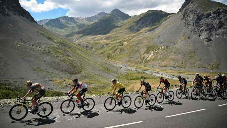 for July 14, the peloton tackles a royal route… Follow the 12th stage between Briançon and L’Alpe d’Huez