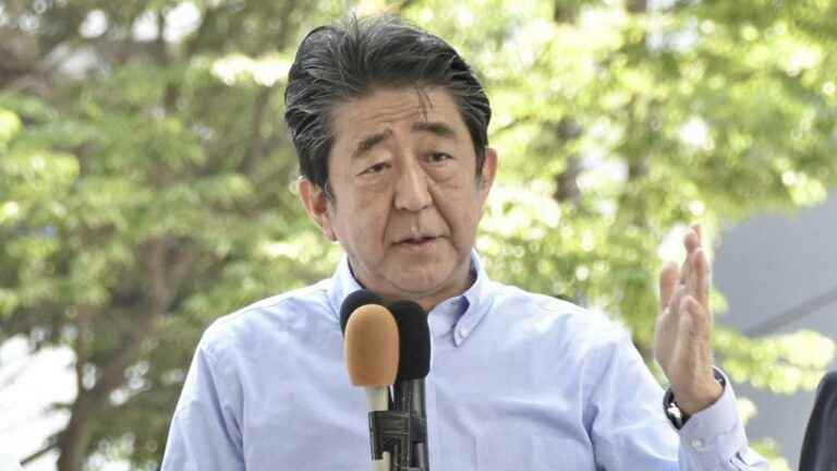 former Prime Minister Shinzo Abe shot and seriously injured during speech, suspect arrested