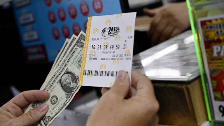 lucky guy wins over $1.3 billion in american lottery