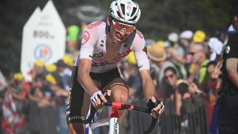 positive for Covid-19, Aurélien Paret-Peintre and Mikaël Cherel retire before the 16th stage, the AG2R Citroën team reduced to three riders