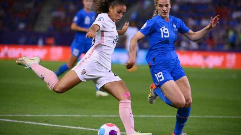 the France team hooked by Iceland for its last match of the group stage