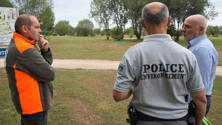 the “environmental police” ensures the application of water restrictions in Indre-et-Loire