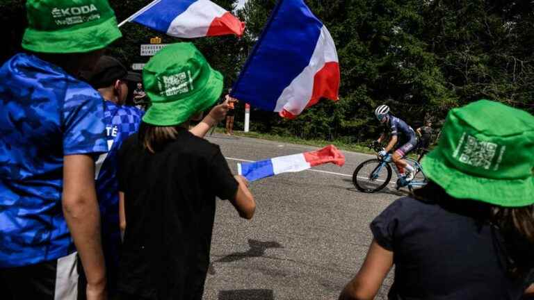 the popular success of the Tour de France Women, “unheard of” in women’s cycling