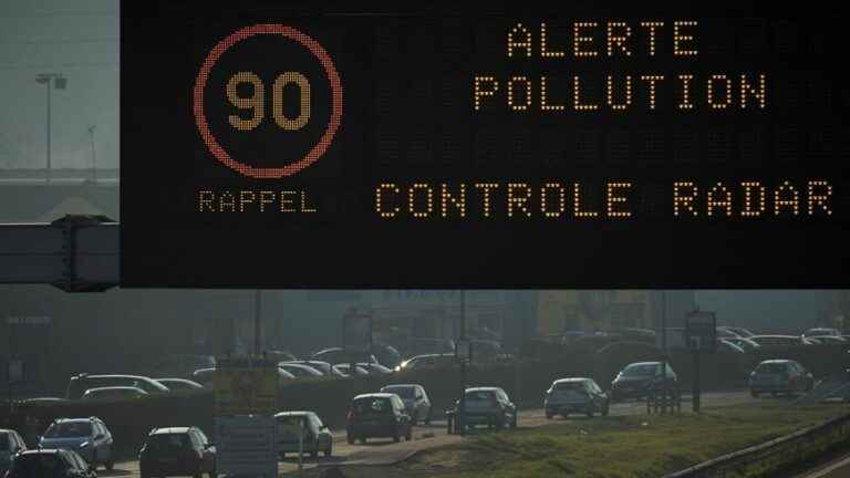 the speed reduced by 20km/h in the Landes due to a pollution peak