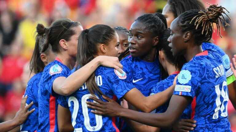 without shining, the French qualify for the quarter-finals thanks to their victory against the Belgians (2-1)