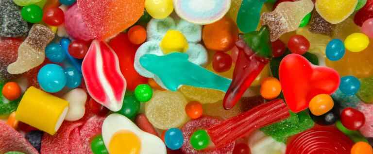 $100,000 a year to become a professional candy taster