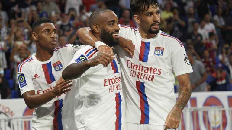 Lyon are scared but start the season with a victory against Ajaccio