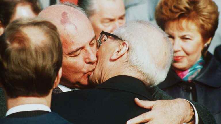 IN IMAGES, IN PICTURES.  Mikhail Gorbachev, unloved leader of the USSR and darling of Westerners