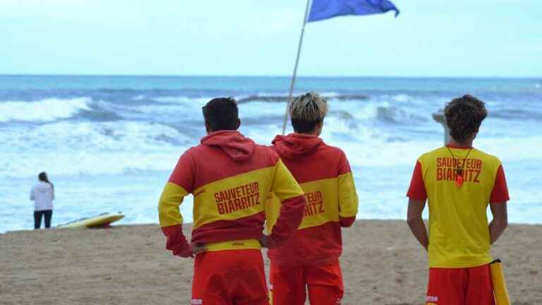 18 swimmers swept away by a current of baïne rescued by firefighters