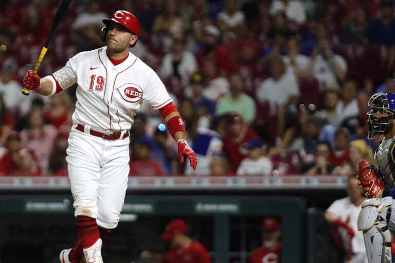 1989th game |  Joey Votto sets record for a Canadian in baseball