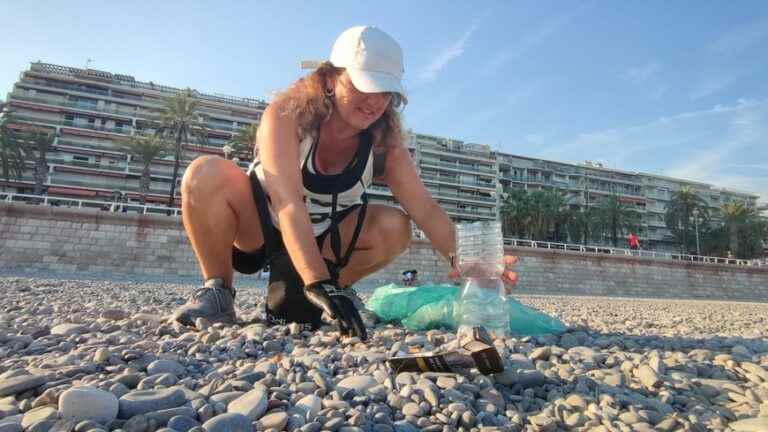 8,200 cigarette butts collected in one hour on a beach in Nice