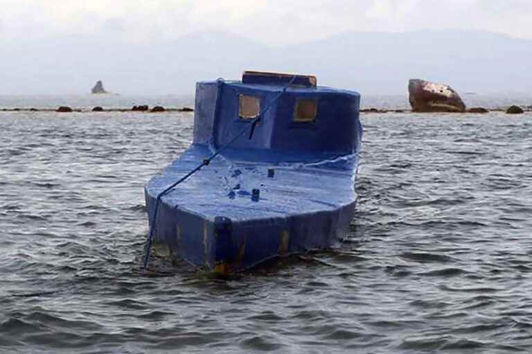 A semi-submersible loaded with drugs intercepted on the coast of Panama