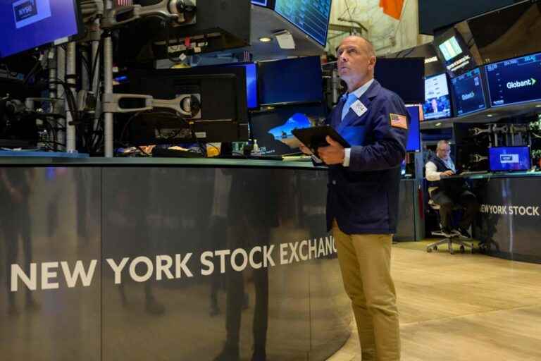 After several bull sessions, Wall Street closes lower