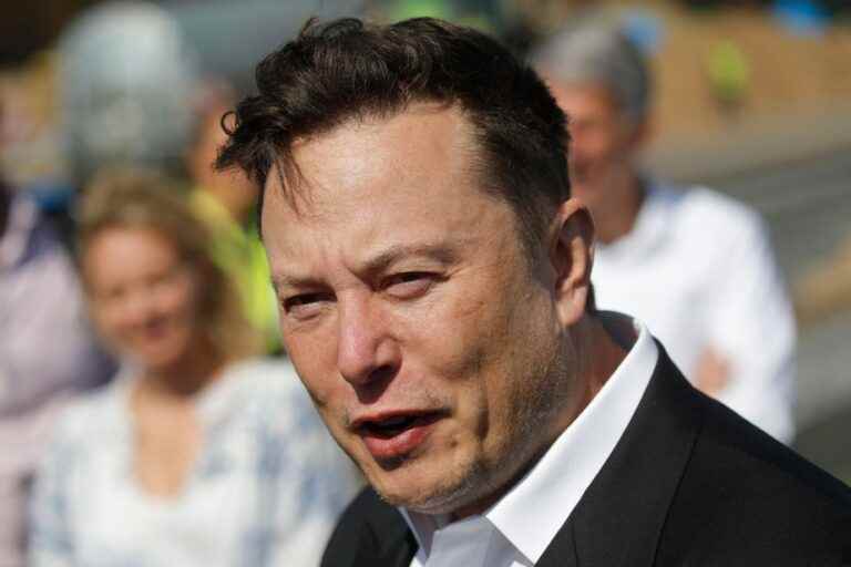 “And I buy Manchester United, of nothing”, tweets Elon Musk