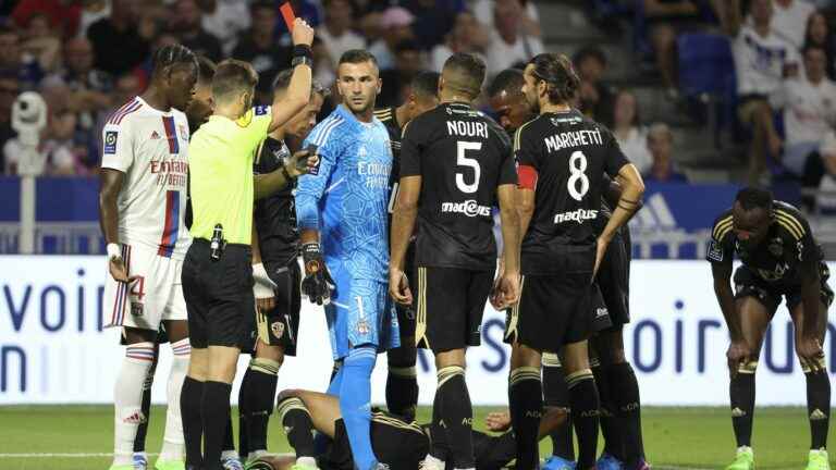 Anthony Lopes suspended three games after his expulsion during Lyon-Ajaccio