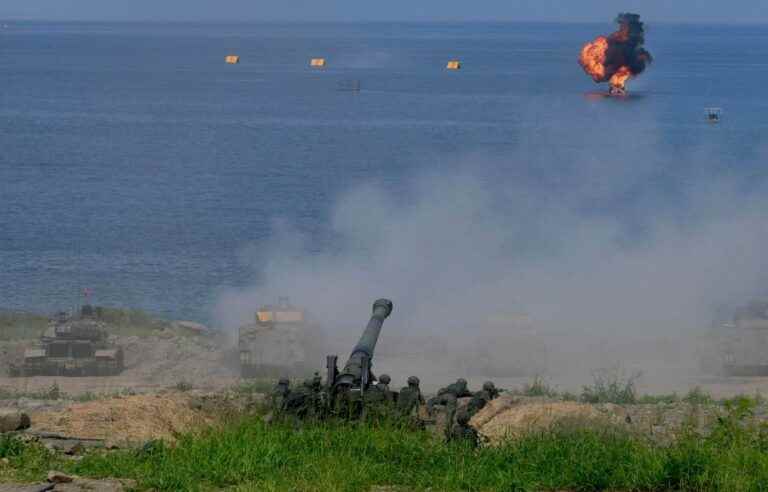 Artillery exercise in Taiwan simulating defense against a Chinese invasion