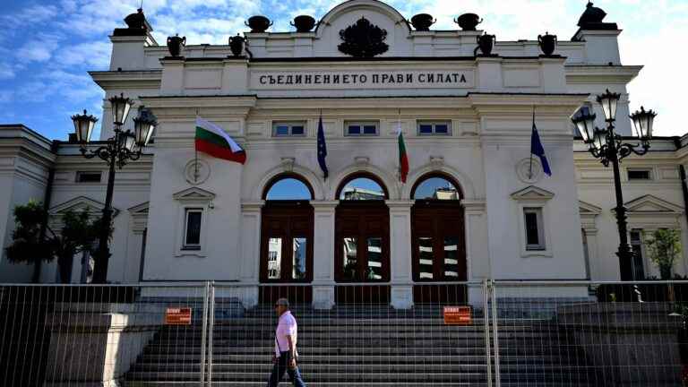 Bulgaria to hold new parliamentary elections in October, the fourth in a year and a half