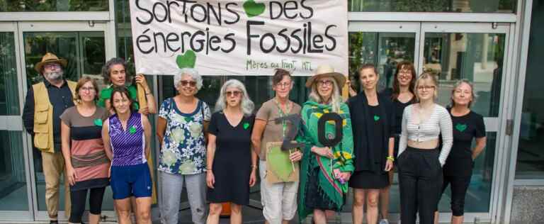 Climate crisis: a twentieth rally for Mothers at the front