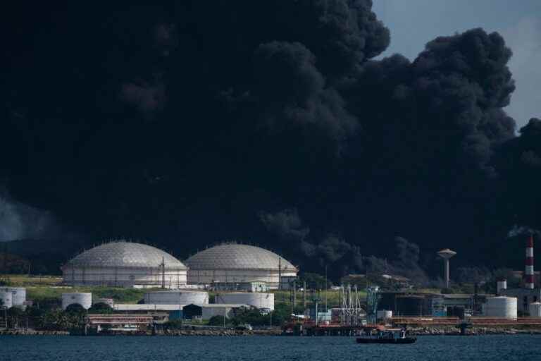 Cuba |  Massive oil depot fire leaves 17 missing and 77 injured