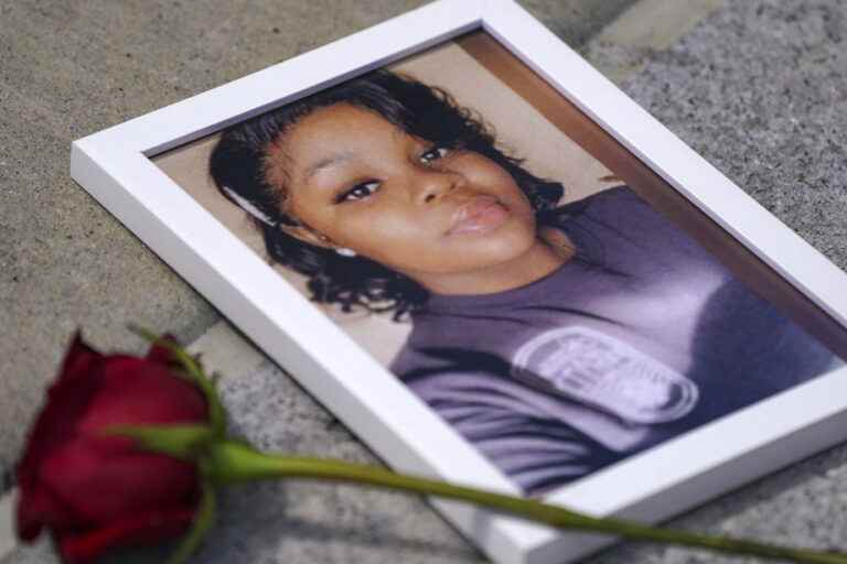 Death of Breonna Taylor |  Four police officers charged by federal justice