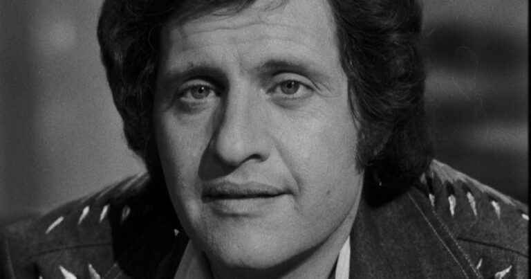 Death of Joe Dassin: the singer collapsed in front of his young children, tragic lunch