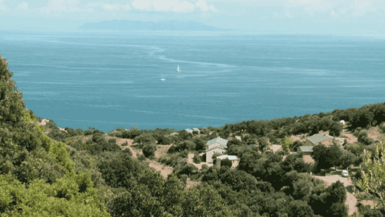 Drought: a plant to desalinate seawater installed in two villages in Corsica