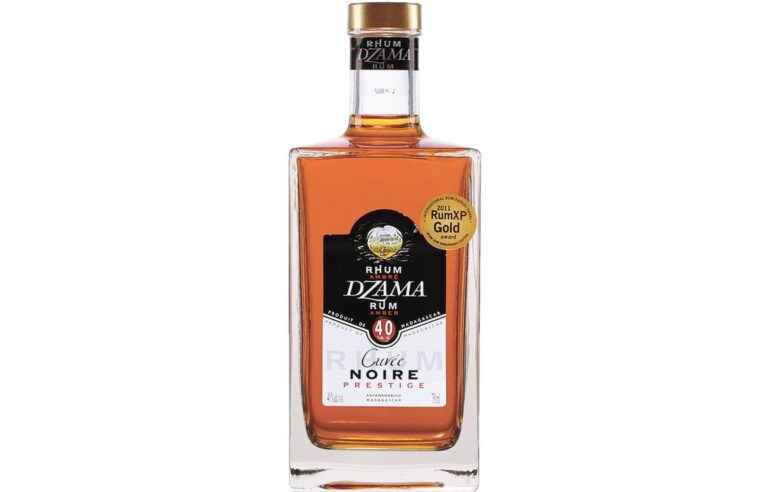 Dzama “Cuvée Noire”, amber rum, Madagasca