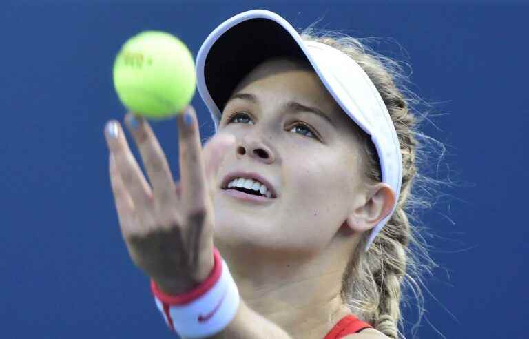 Eugenie Bouchard loses in two sets in the first round in Vancouver