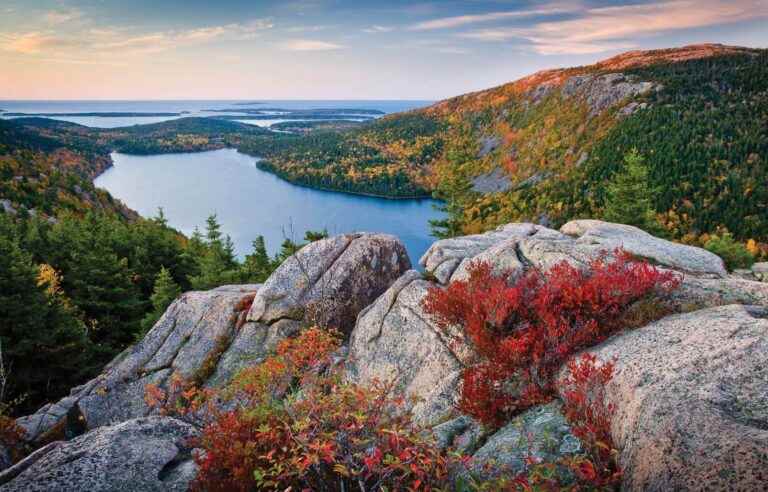 Fall Hikes in the Northeastern United States