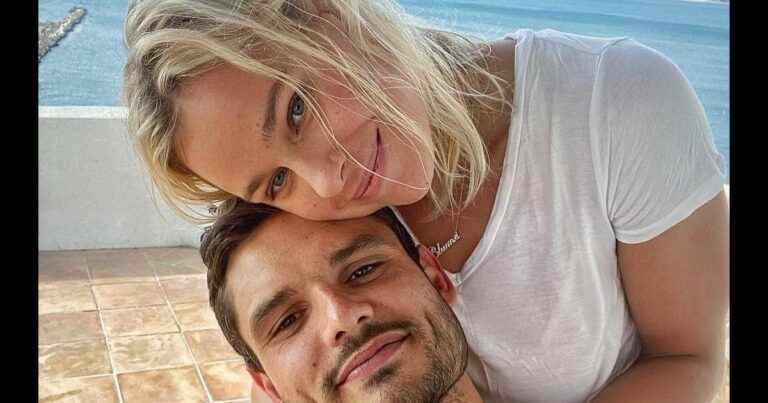 Florent Manaudou: Beautiful message from his fiancée during their vacation in Australia