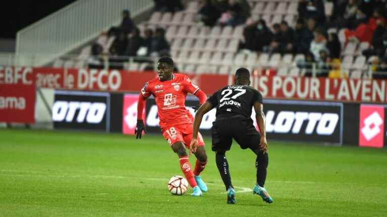 Free since leaving DFCO, Wilitty Younoussa signs for Rodez