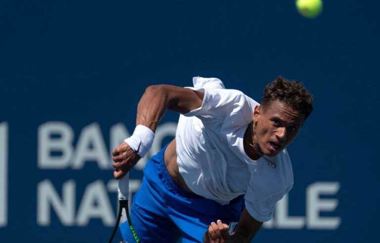 Gabriel Diallo retires in the second round of qualifying in Montreal