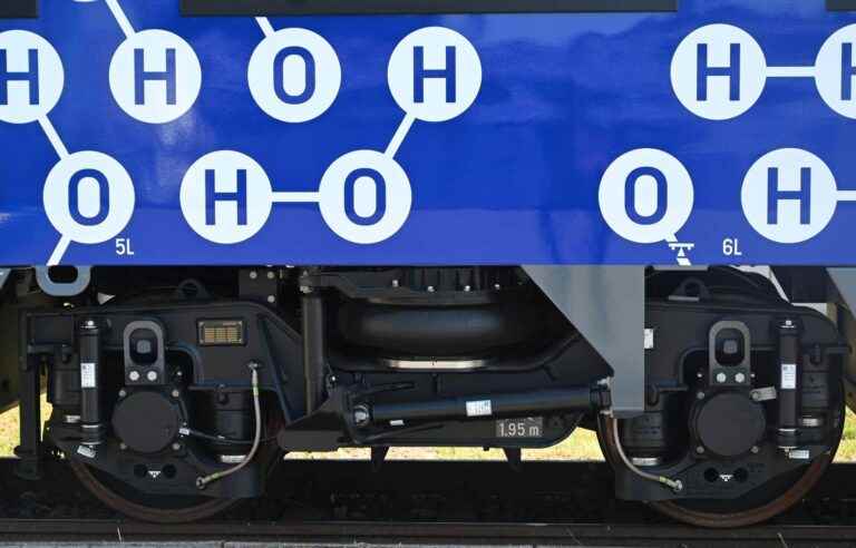 Germany launches world’s first hydrogen trains