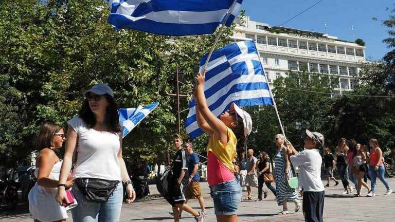 Greece is “completely bloodless socially” when European guardianship is lifted, says expert