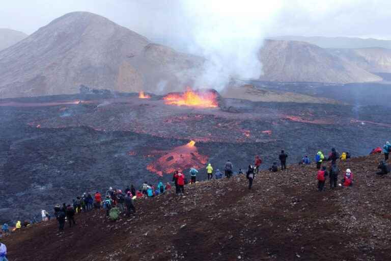 Iceland |  Lava from a volcano gradually stops flowing