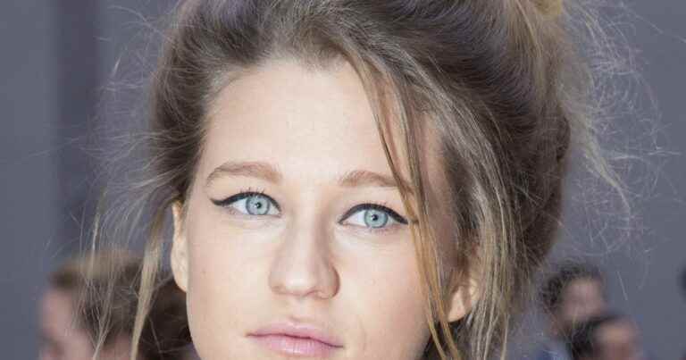 “I’m going through hell”: Selah Sue on antidepressants, her heartbreaking testimony