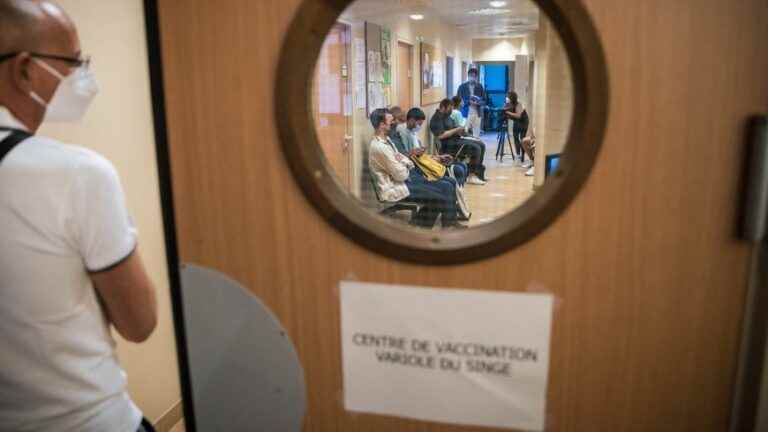 In Paris, the Edison vaccination center closed due to a break in the cold chain