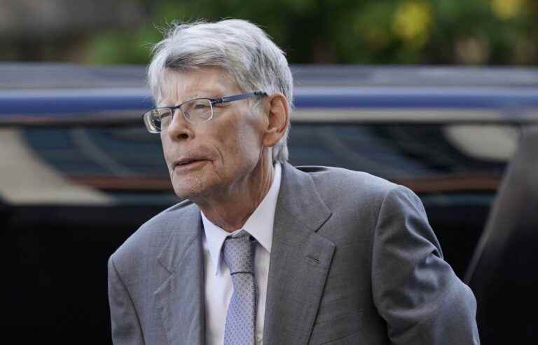 In court, Stephen King expresses his dismay at the concentration in publishing