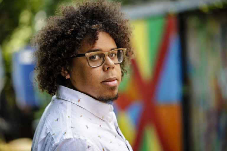 Jake Clemons |  The saxophonist born in the USA, but happy in Quebec