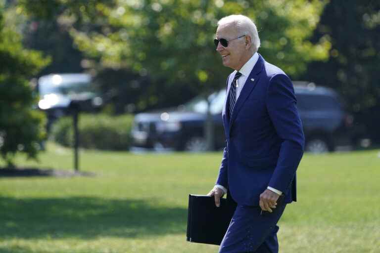 Joe Biden announces partial cancellation of student debt