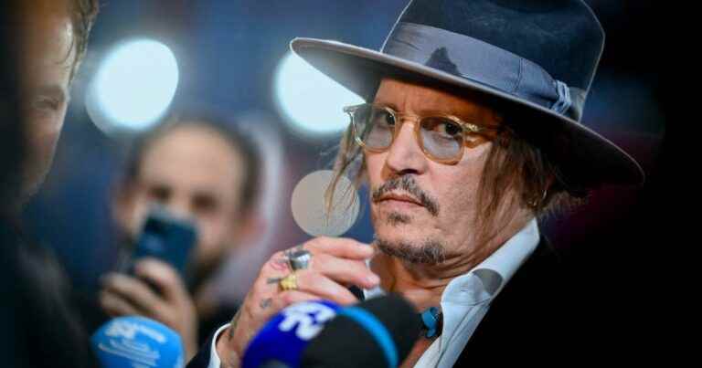 Johnny Depp signs multi-million contract amid lawsuit against Amber Heard