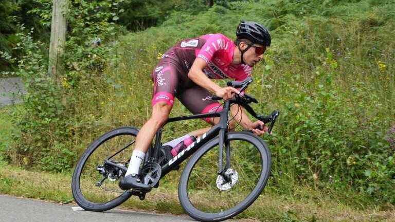 Florian Rapiteau of Laval Cyclisme 53 wins the 5th stage